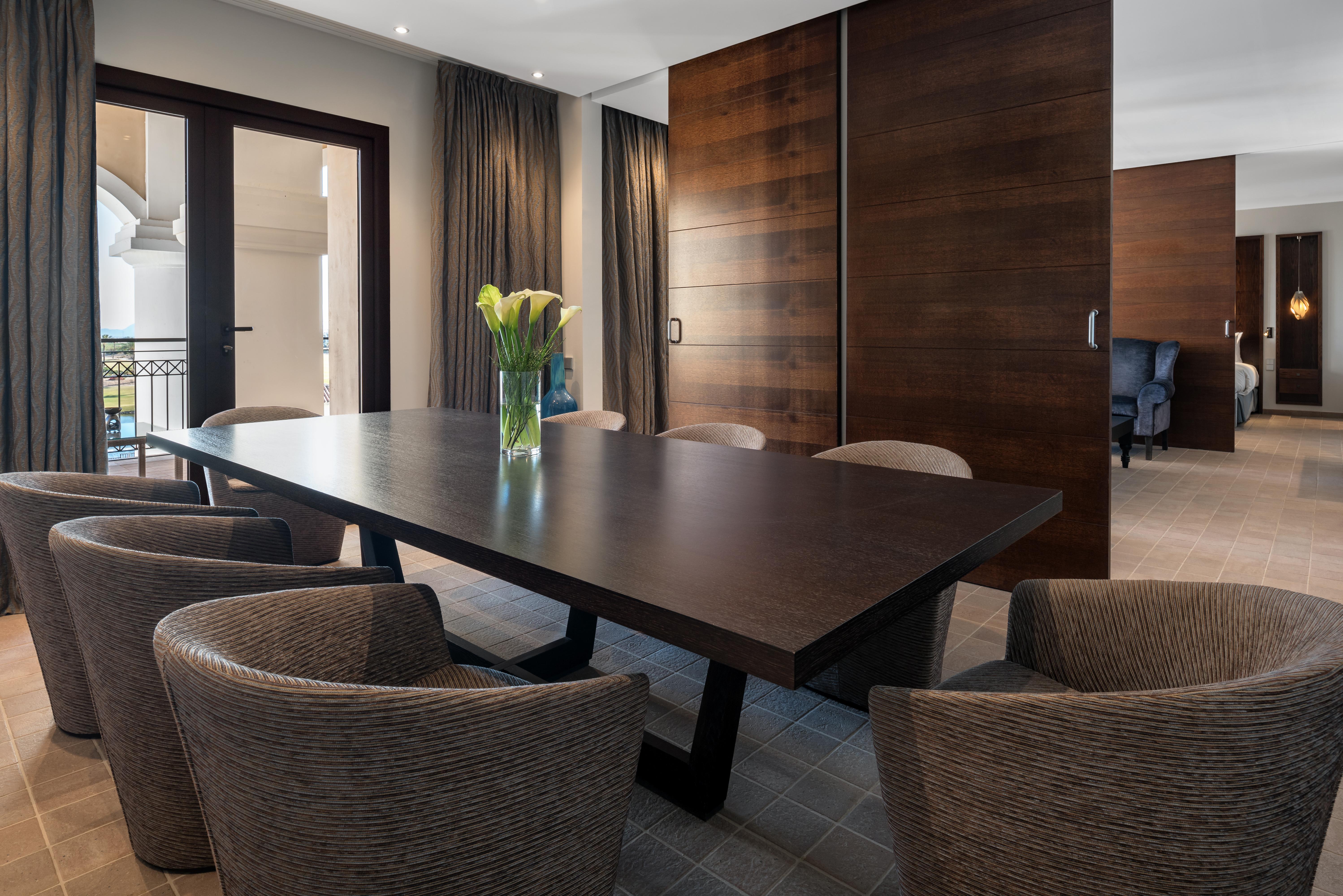 Doubletree By Hilton La Torre Golf Resort Roldan Bagian luar foto Interior of a suite at the Mandarin Oriental, Munich