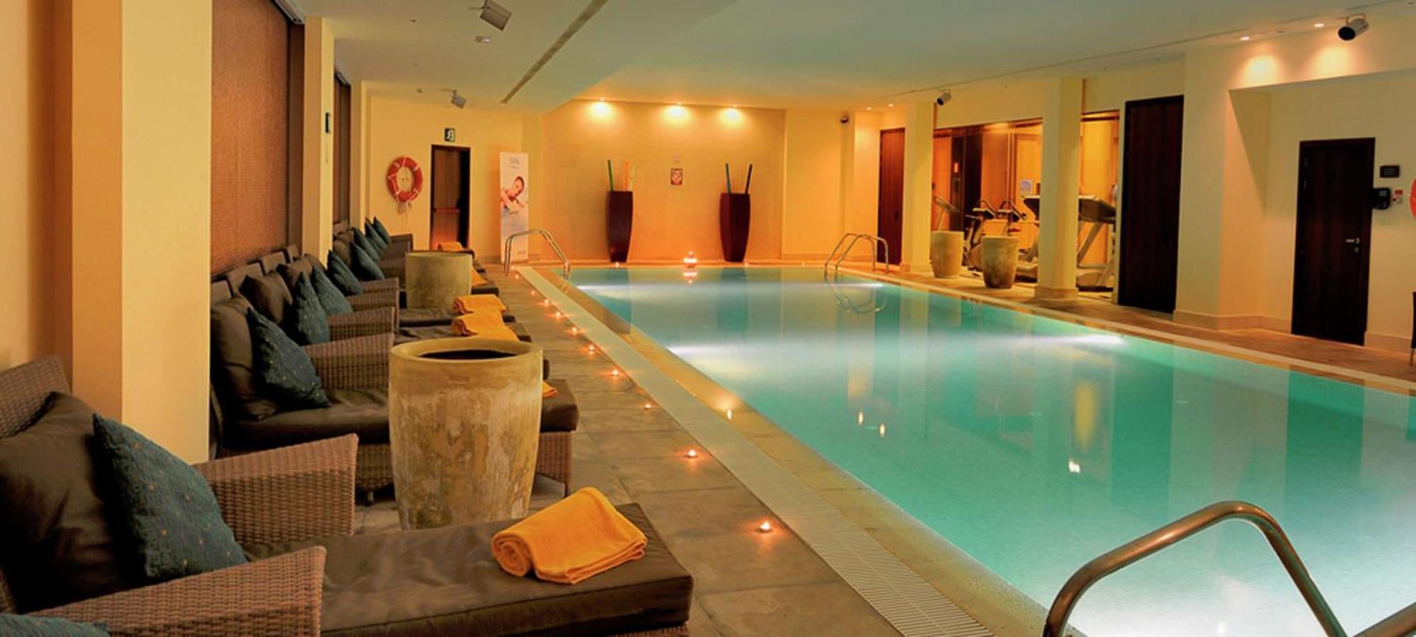 Doubletree By Hilton La Torre Golf Resort Roldan Bagian luar foto The spa at the hotel