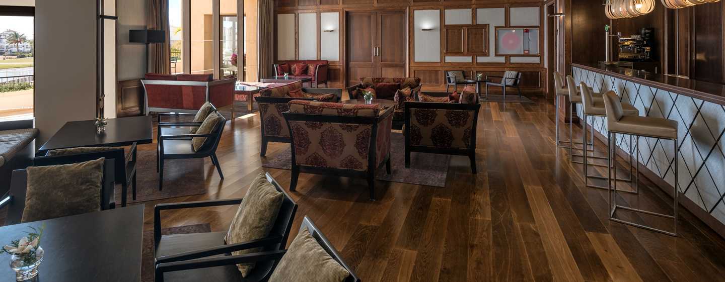Doubletree By Hilton La Torre Golf Resort Roldan Bagian luar foto Wood flooring